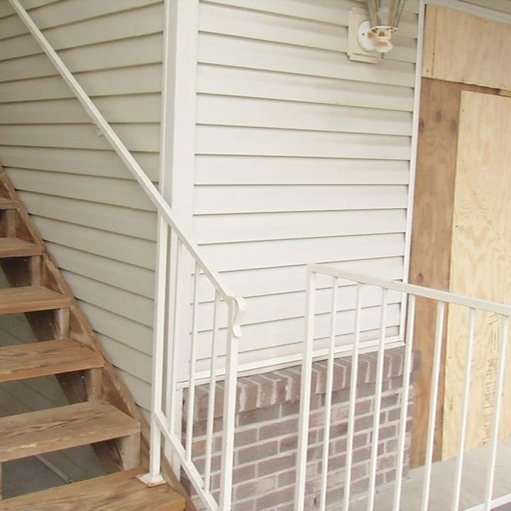 Scene where police shot and killed woman in south Louisville